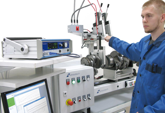 97人妻碰碰碰久久久久禁片