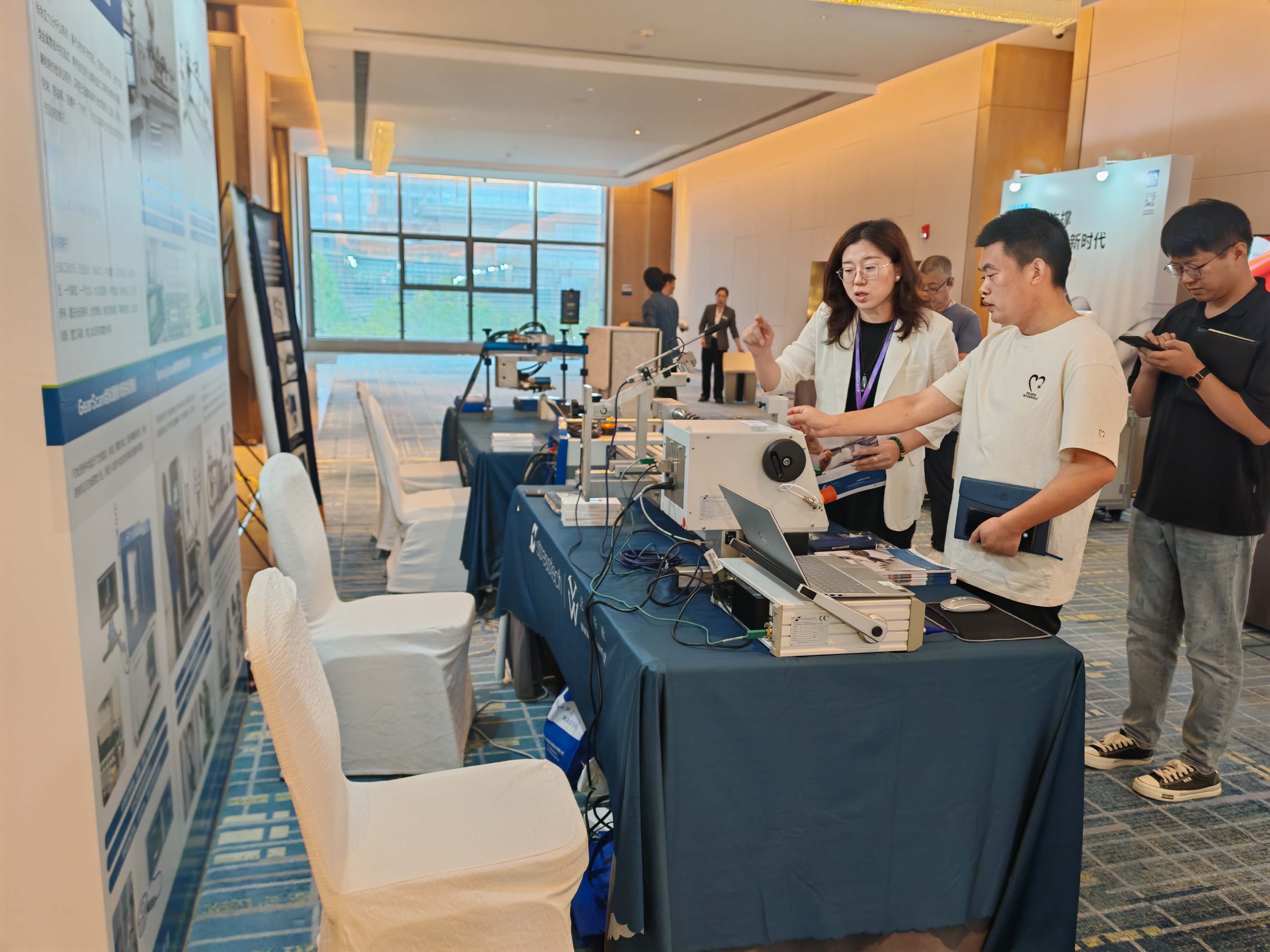 97人妻碰碰碰久久久久禁片