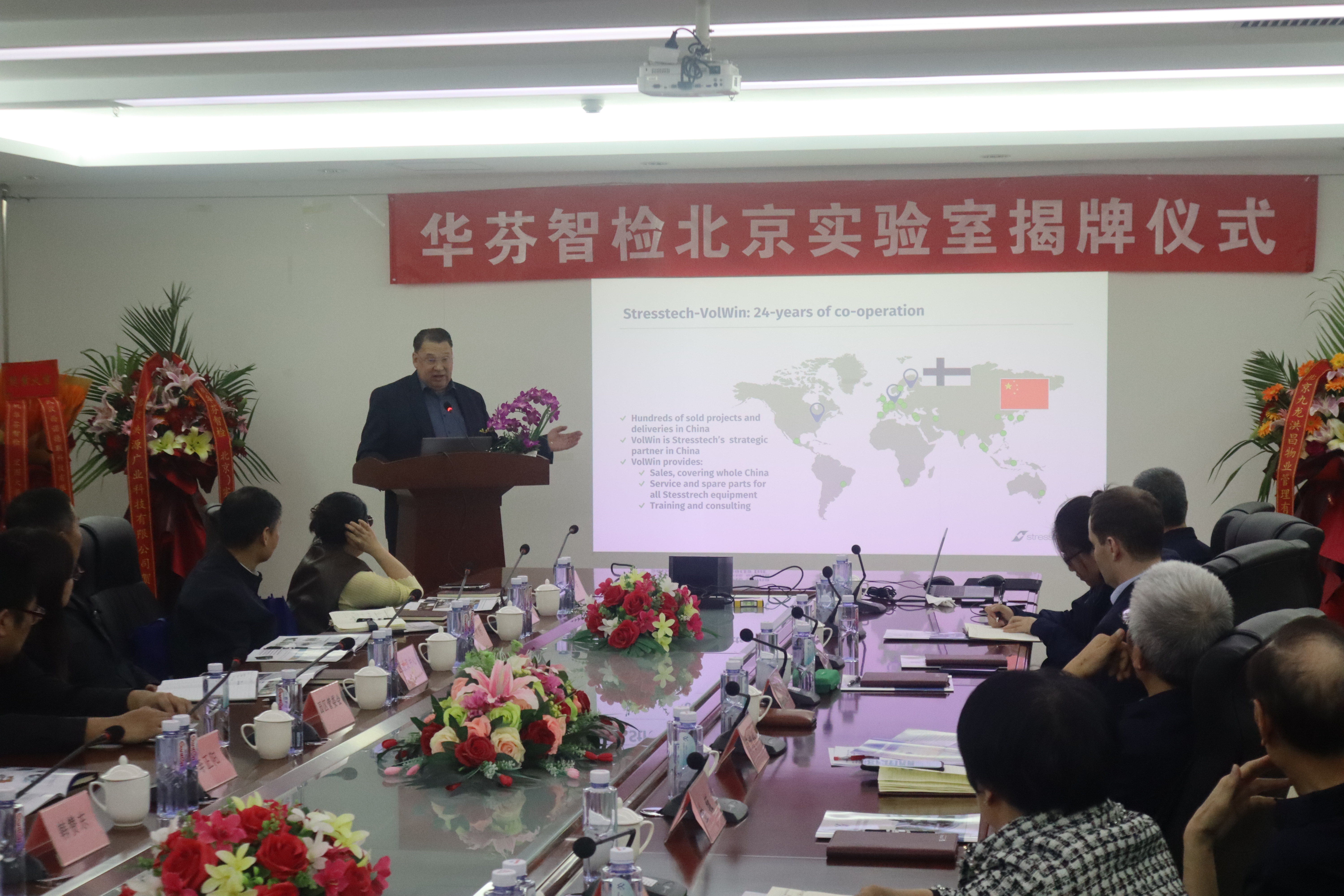 97人妻碰碰碰久久久久禁片