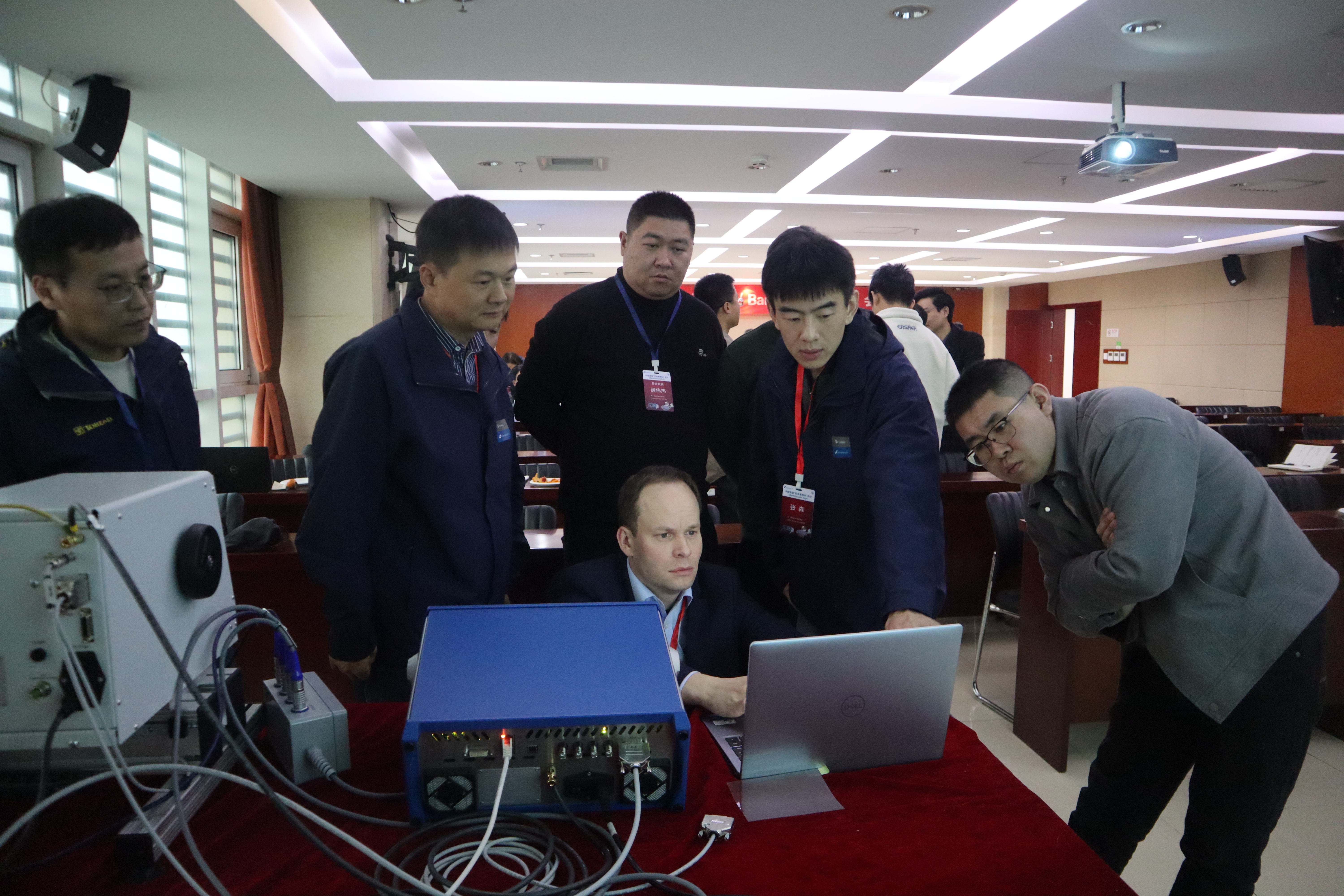 97人妻碰碰碰久久久久禁片