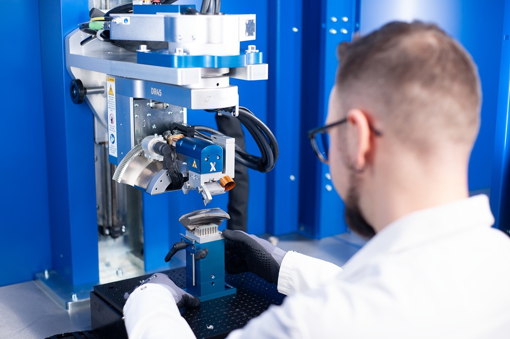 97人妻碰碰碰久久久久禁片