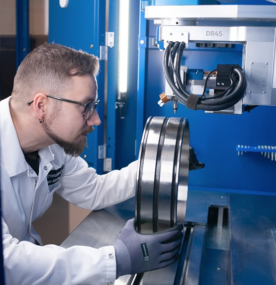 97人妻碰碰碰久久久久禁片