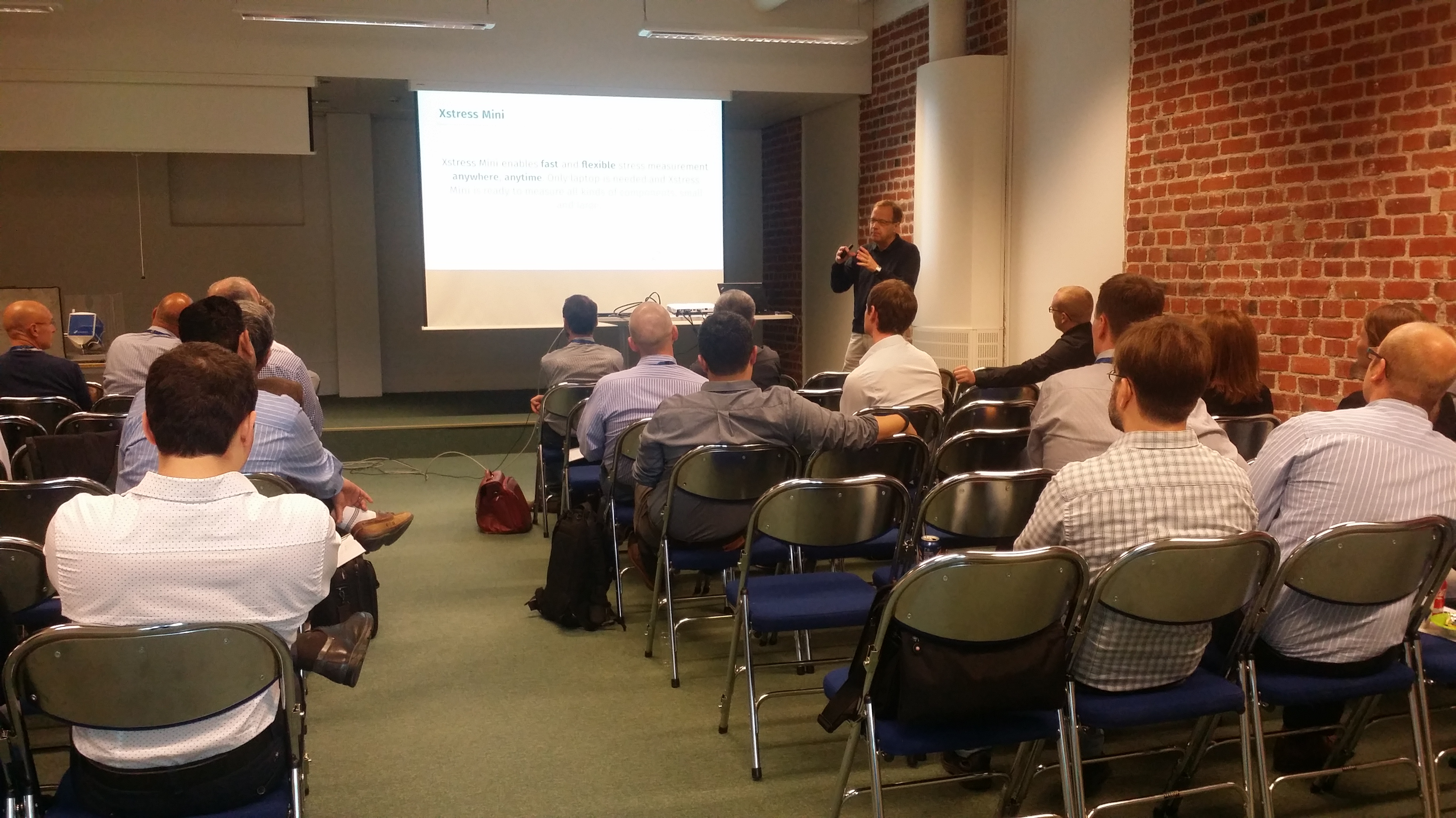 97人妻碰碰碰久久久久禁片