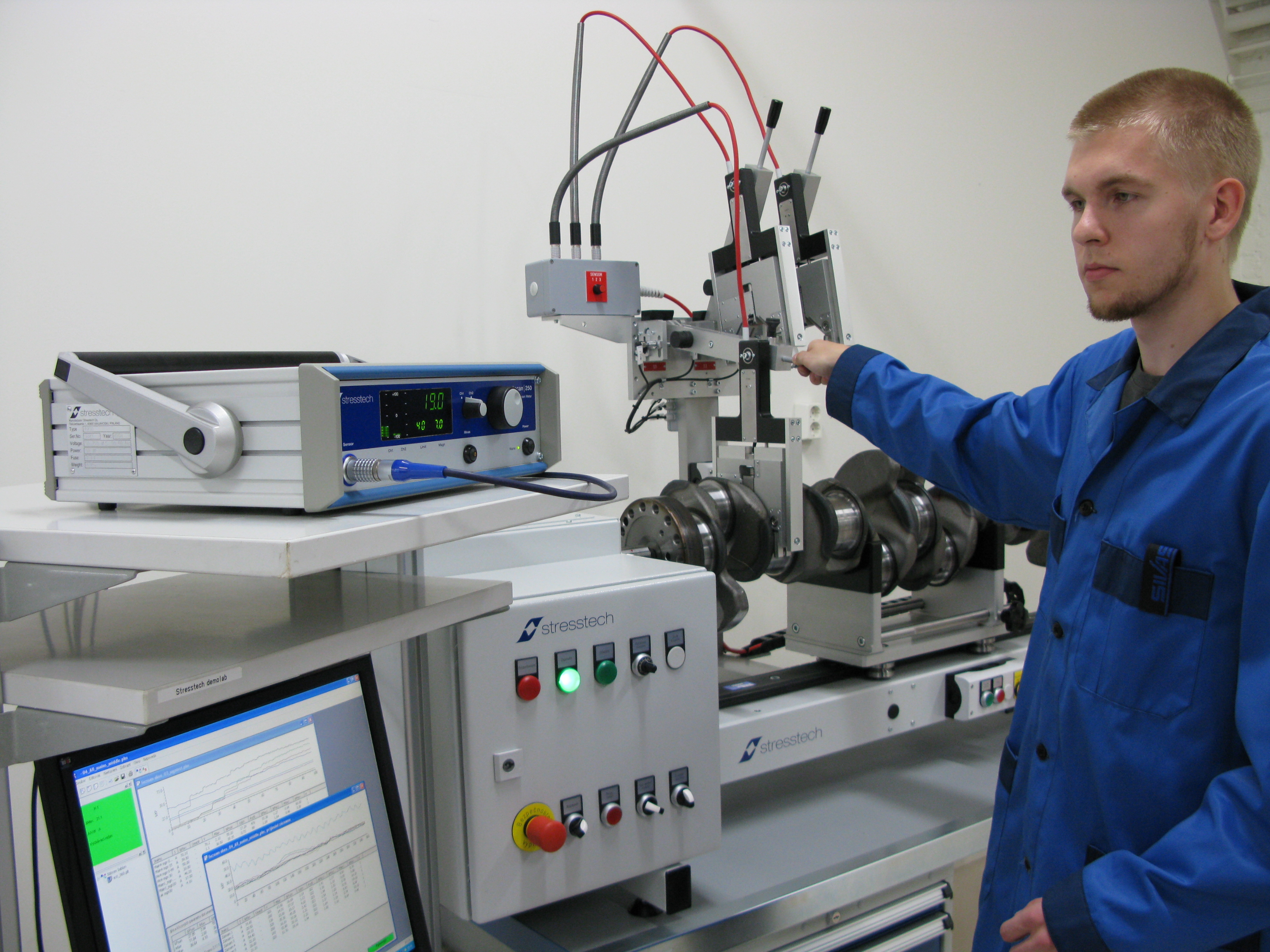 97人妻碰碰碰久久久久禁片