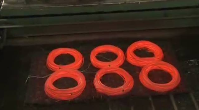 97人妻碰碰碰久久久久禁片