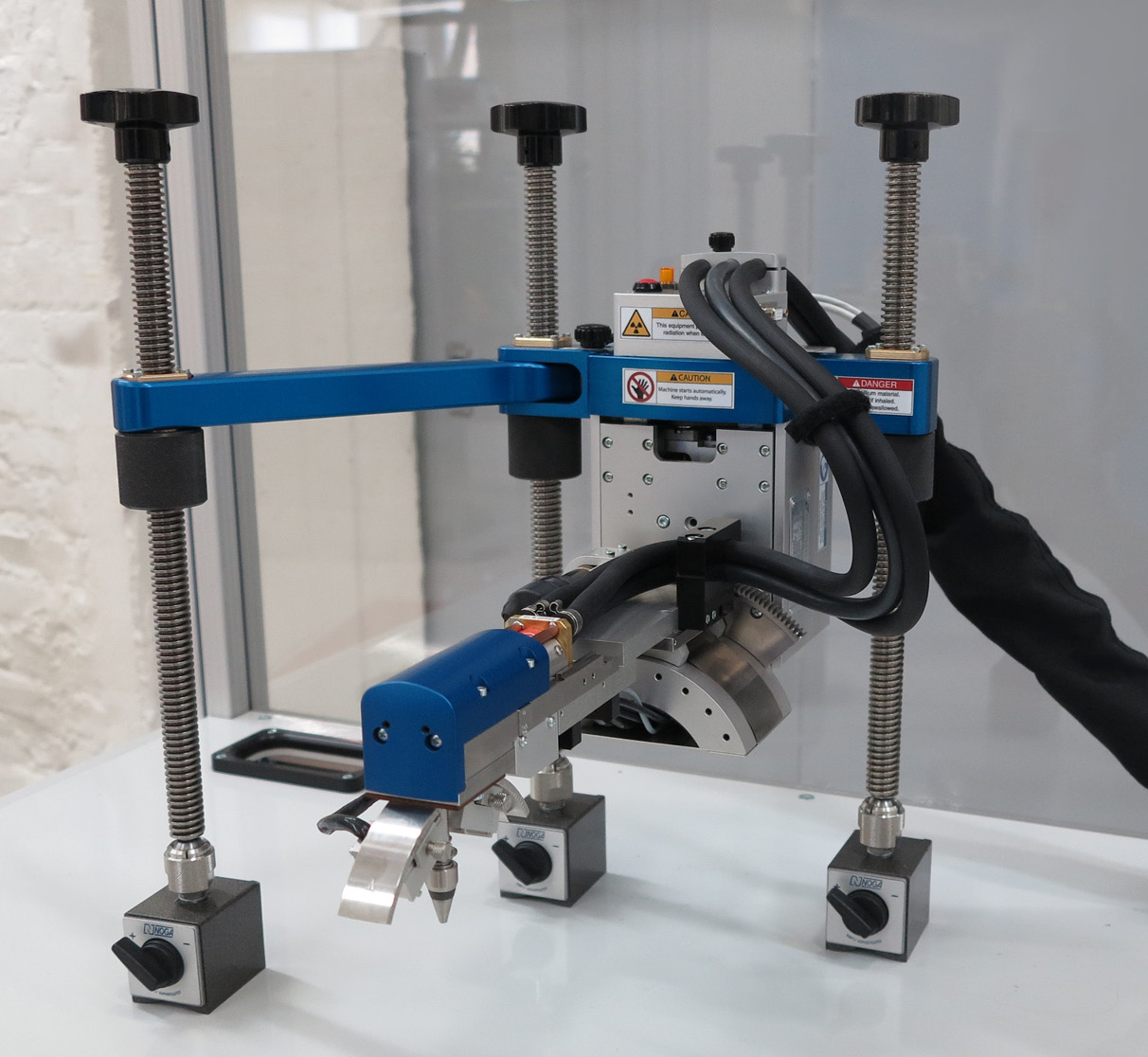 97人妻碰碰碰久久久久禁片