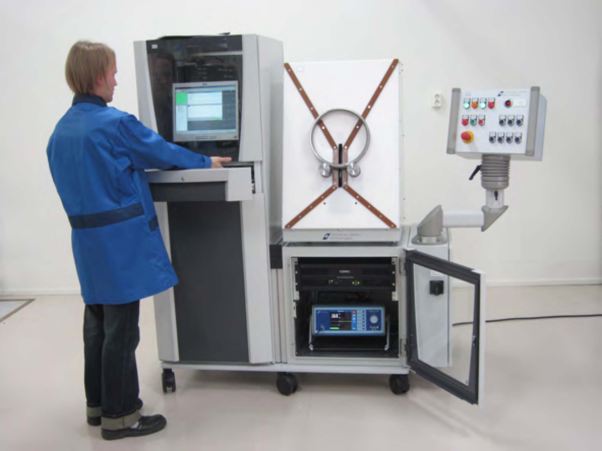 97人妻碰碰碰久久久久禁片