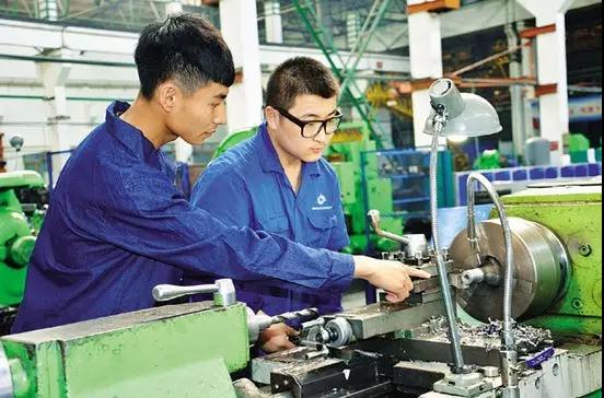 97人妻碰碰碰久久久久禁片